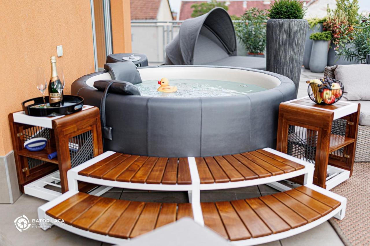 Buekk Penthouse, Panorama Jacuzzival * Miskolc